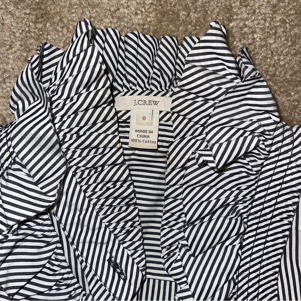J.Crew Ruffle Top - Picture 2 of 3